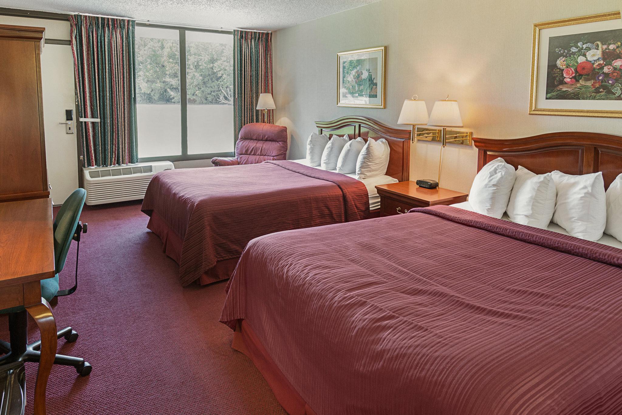 Quality Inn Ennis Buitenkant foto